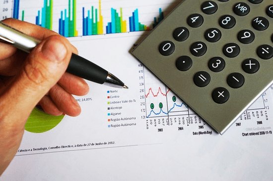 首批基金二季报披露 主动权益类基金保持高仓位运作